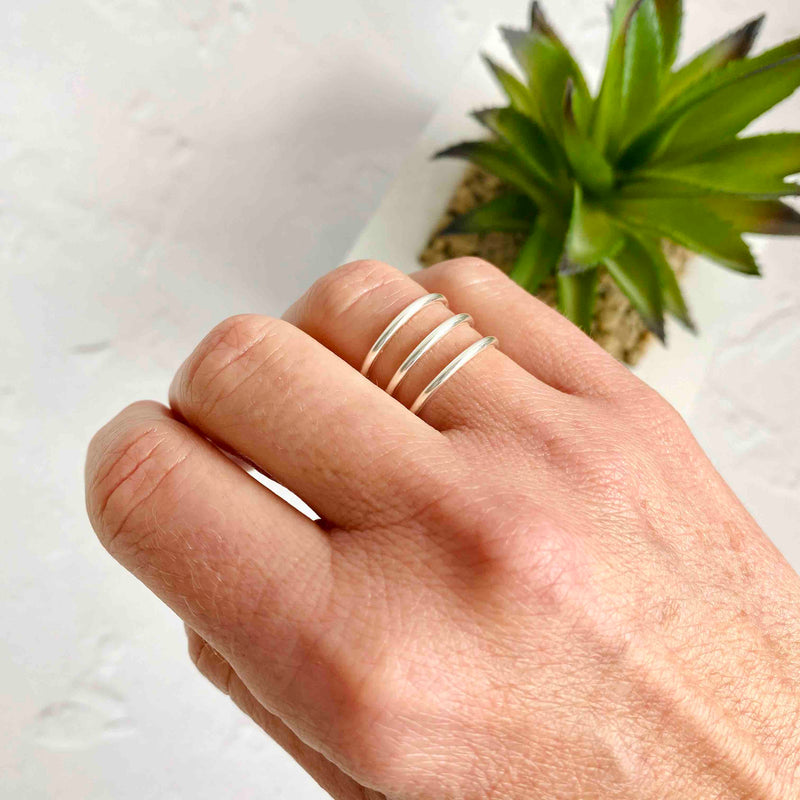 Three band silver ring with adjustable back. everyday ring. KookyTwo.