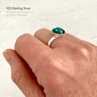 Cocktail ring with sparkly crystal in green. Silver sparkly for bridesmaids. Green solitaire ring.