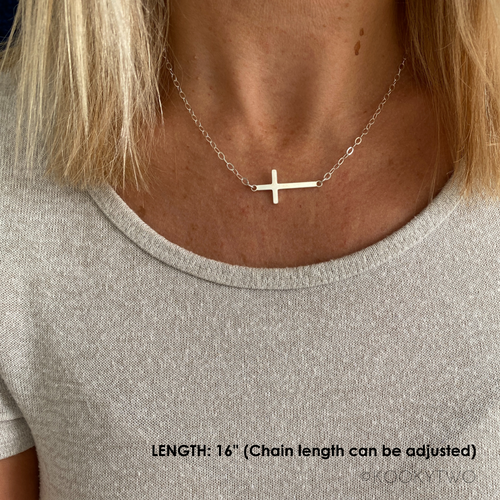 Adjustable cross chain necklace in sterling silver. KookyTwo.