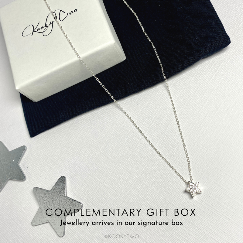 Jewellery star necklace gift comes in white gift box. KookyTwo.