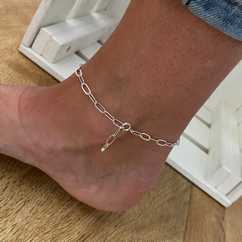 Adjustable silver chain anklet. Silver ankle bracelet. KookyTwo summer ankle bracelet.