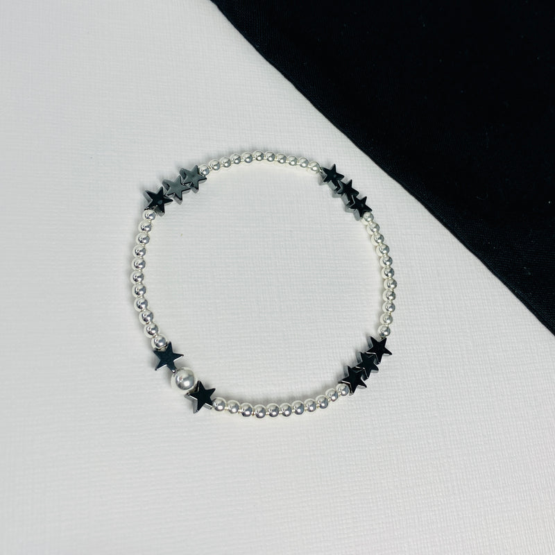 Hematite star bead bracelet. Shop jewellery online. Shop handmade jewellery.
