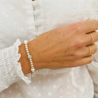 Silver bead and white howlite beads bracelet.